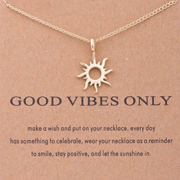 Good Vibes sunburst necklace - Picture 2 of 3